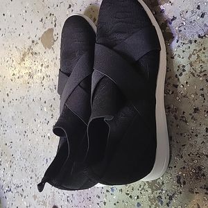 Black shoes from stitch fix